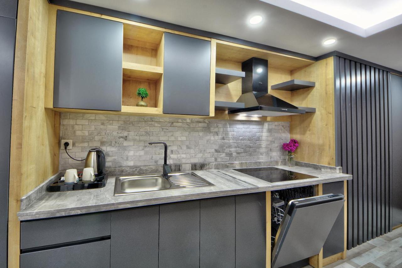 North Blue Life Hotel Истанбул Екстериор снимка